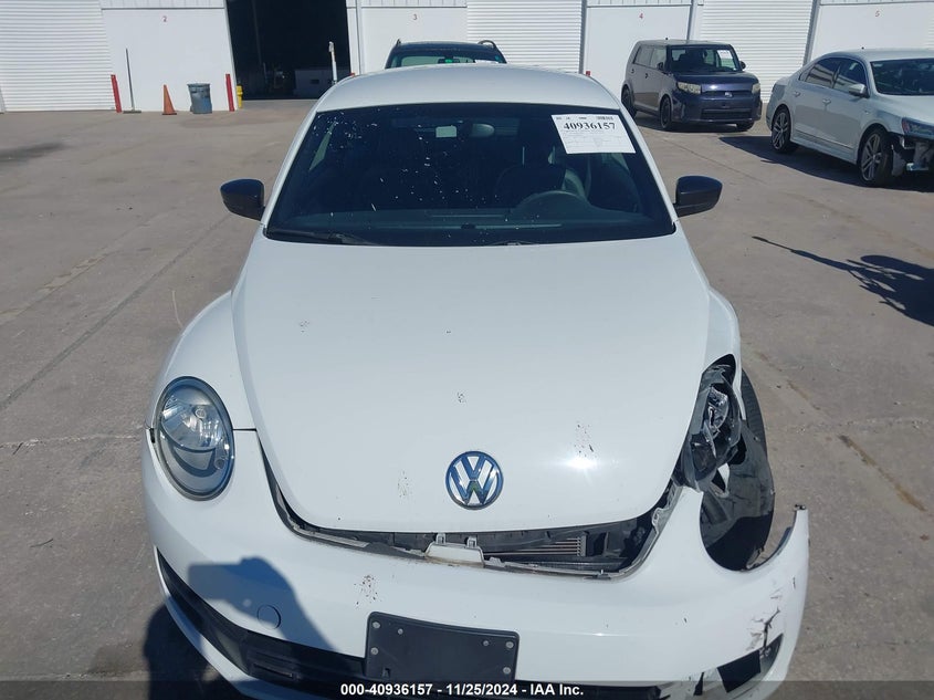 2015 VOLKSWAGEN BEETLE 1.8T FLEET EDITION - 3VWF17AT5FM643018