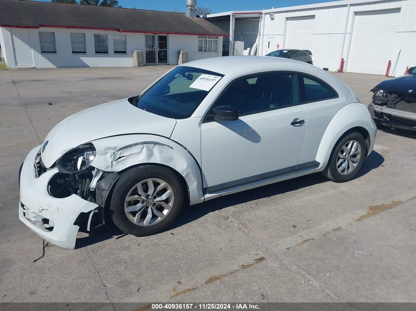 2015 VOLKSWAGEN BEETLE 1.8T FLEET EDITION - 3VWF17AT5FM643018