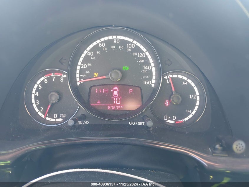 2015 VOLKSWAGEN BEETLE 1.8T FLEET EDITION - 3VWF17AT5FM643018