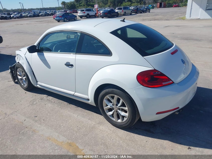 2015 VOLKSWAGEN BEETLE 1.8T FLEET EDITION - 3VWF17AT5FM643018