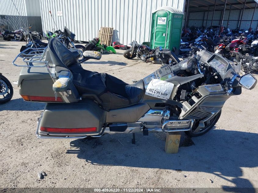 1992 Honda Gl1500 A VIN: 1HFSC220XNA401278 Lot: 40936220