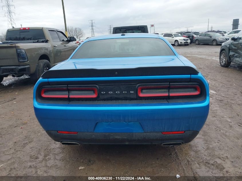 2018 Dodge Challenger Sxt VIN: 2C3CDZAG4JH30589 Lot: 40936230