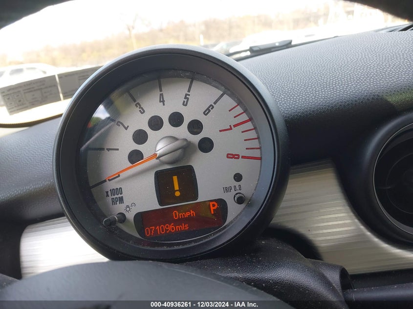 2013 MINI HARDTOP COOPER - WMWSU3C54DT677544