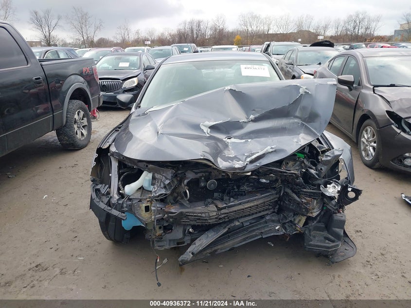 2017 HONDA ACCORD VIN: 1HGCR2F37HA243182