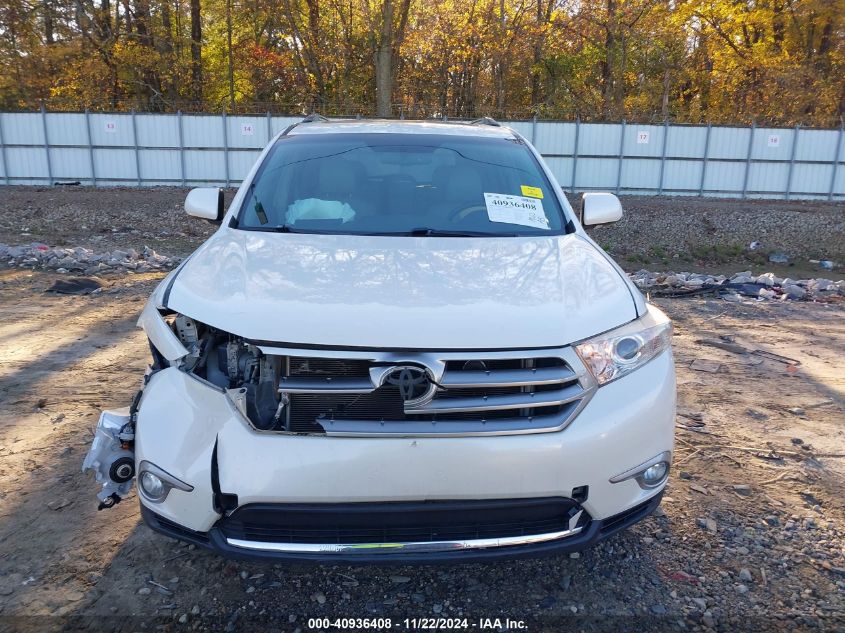 2013 Toyota Highlander Limited V6 VIN: 5TDYK3EH4DS128001 Lot: 40936408