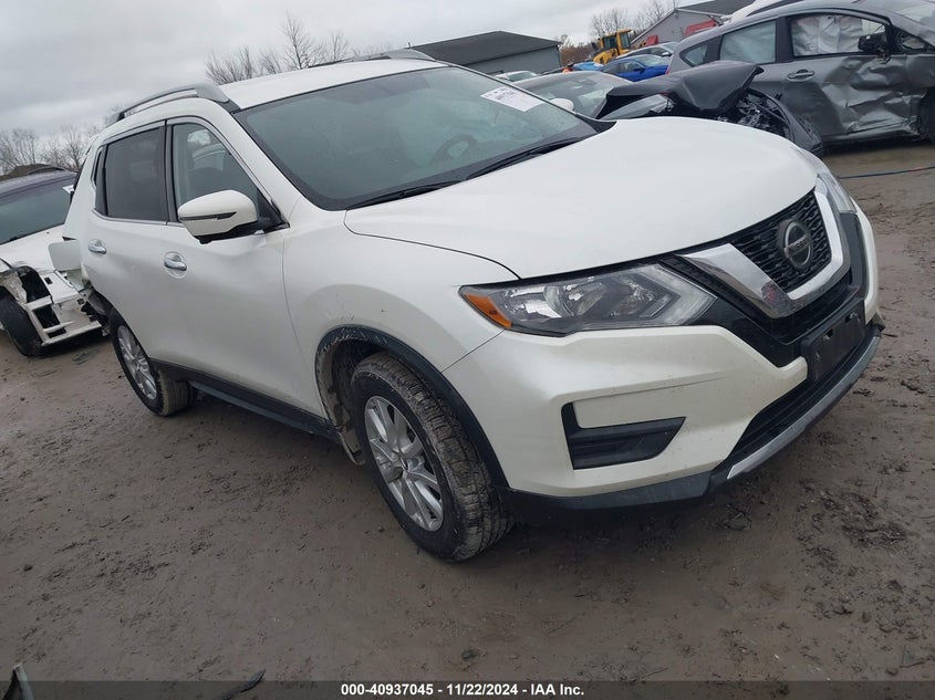 VIN 5N1AT2MVXJC795213 2018 NISSAN ROGUE SV