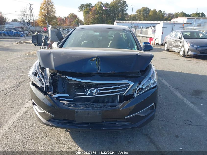 2017 Hyundai Sonata Se VIN: 5NPE24AF8HH563256 Lot: 40937174