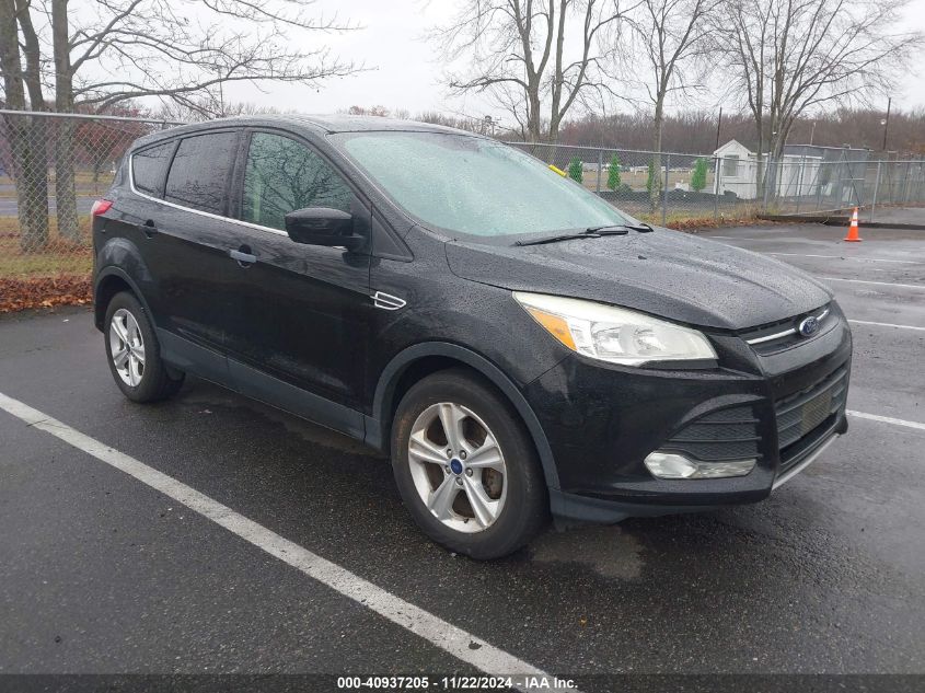 VIN 1FMCU0G71GUB10588 2016 Ford Escape, SE no.1