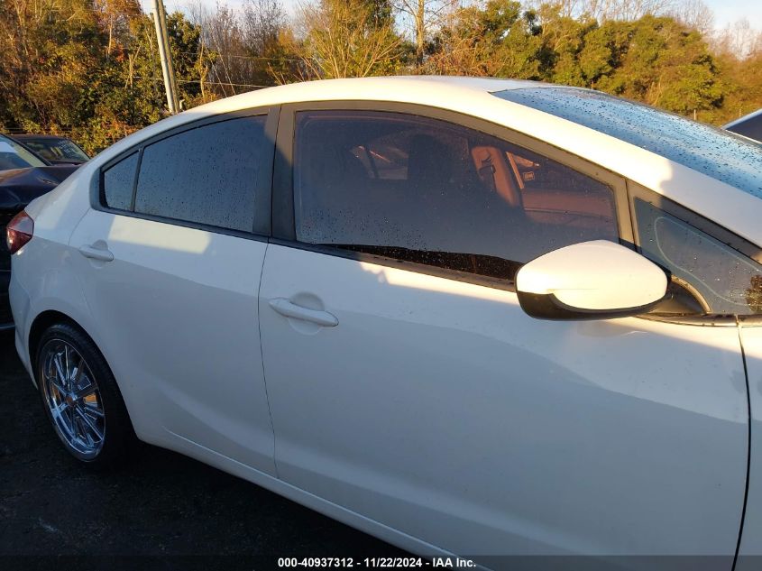 2017 Kia Forte Lx VIN: 3KPFK4A74HE046280 Lot: 40937312