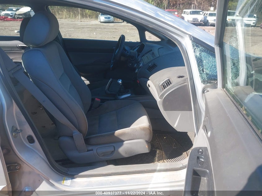 2007 HONDA CIVIC VIN: 1HGFA15587L102304