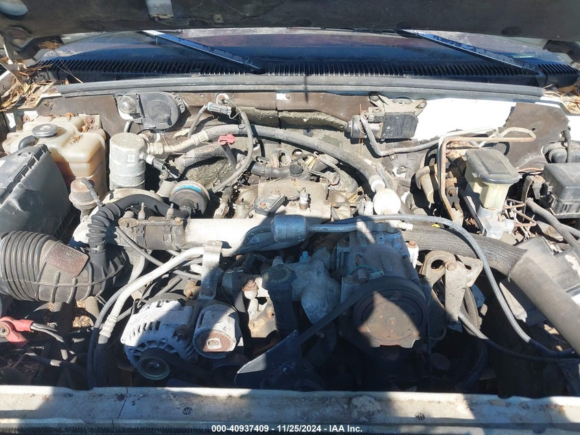 1996 Chevrolet Gmt-400 C2500 VIN: 1GCGC29F8TE182367 Lot: 40937409