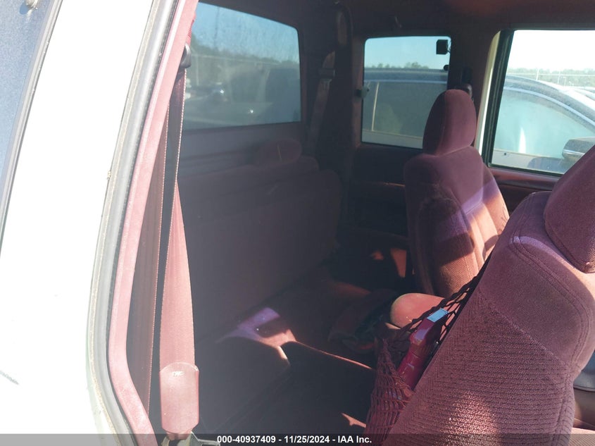 1996 Chevrolet Gmt-400 C2500 VIN: 1GCGC29F8TE182367 Lot: 40937409