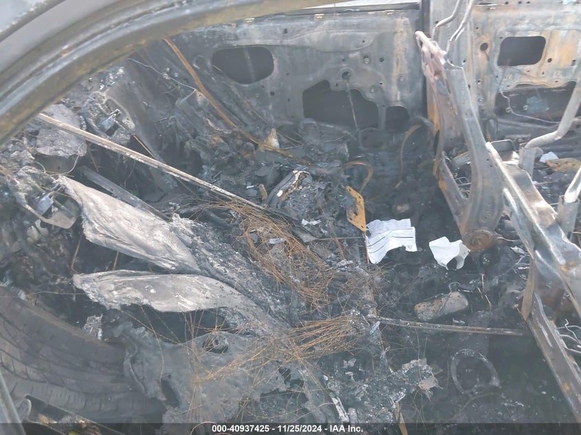 2013 TOYOTA CAMRY L/SE/LE/XLE - 4T1BF1FK6DU279633