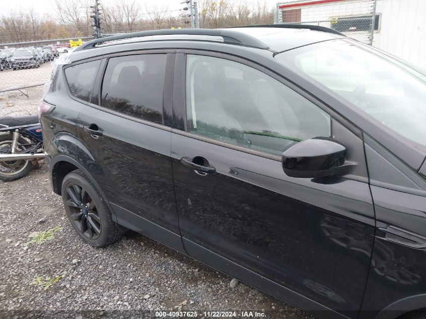 VIN 1FMCU9GD7HUA10412 2017 FORD ESCAPE no.13