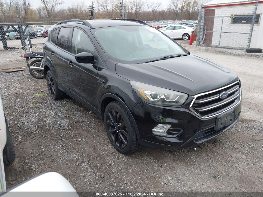 VIN 1FMCU9GD7HUA10412 2017 FORD ESCAPE no.1