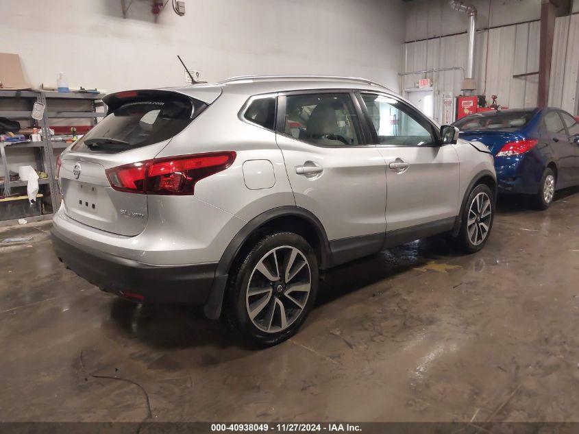 VIN JN1BJ1CRXJW283109 2018 NISSAN ROGUE SPORT no.4