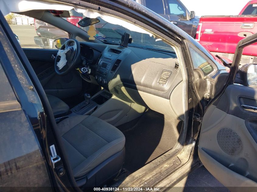 VIN KNAFX4A65E5220807 2014 KIA Forte, LX no.5