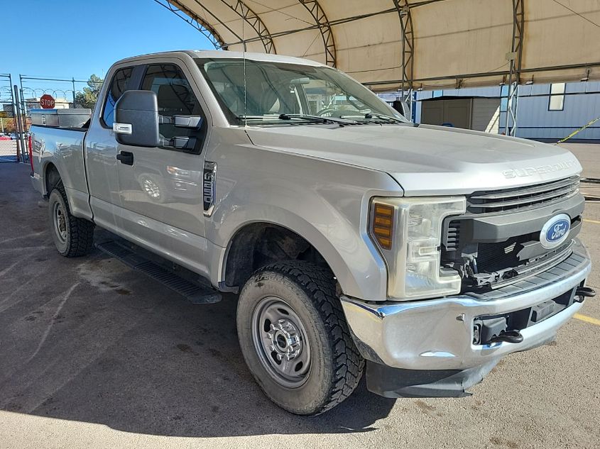 2018 Ford F250 Super Duty VIN: 1FT7X2B61JEC69040 Lot: 40938150