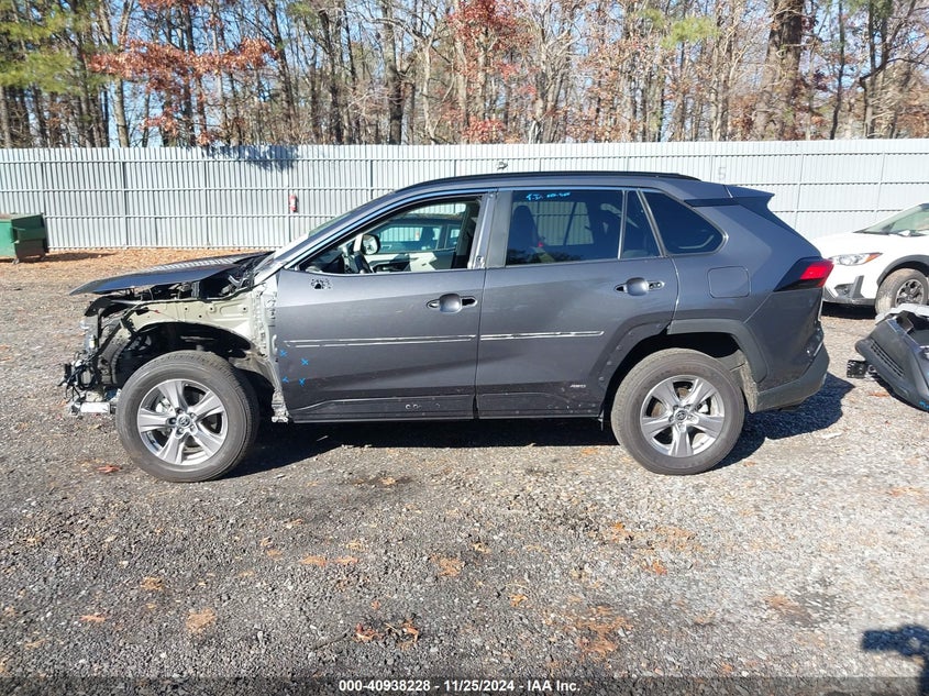 2024 TOYOTA RAV4 HYBRID XLE - 2T3RWRFV7RW221245