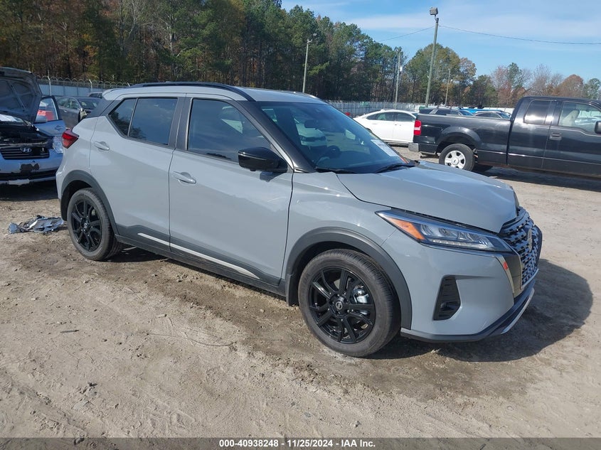 VIN 3N1CP5DV9ML554483 2021 NISSAN KICKS SR XTRONIC CVT