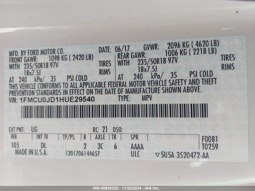 VIN 1FMCU0JD1HUE29540 2017 FORD ESCAPE TITANIUM