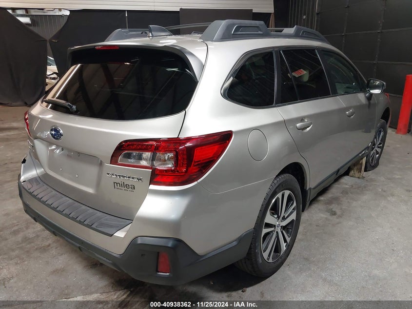 VIN 4S4BSANC0K3387464 2019 SUBARU OUTBACK 2.5I LIMITED