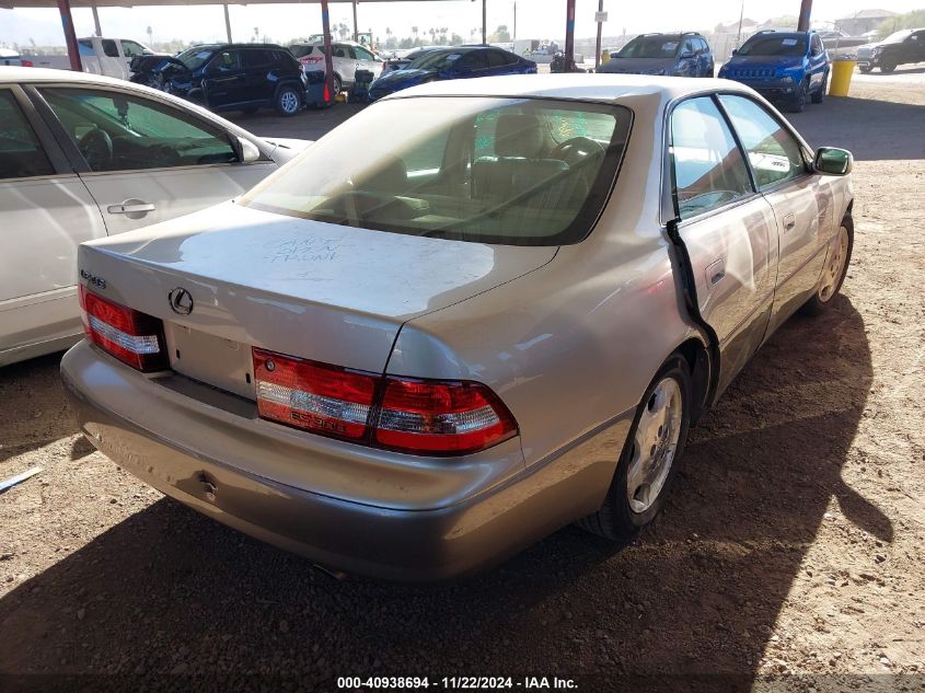 2000 Lexus Es 300 VIN: JT8BF28G0Y0272935 Lot: 40938694