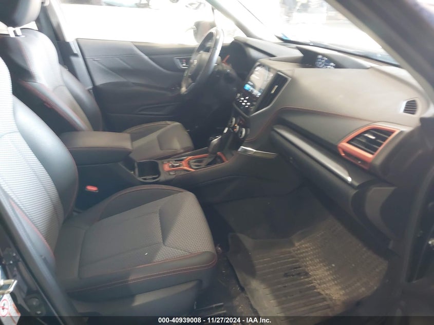 2019 SUBARU FORESTER SPORT - JF2SKAPC4KH404904