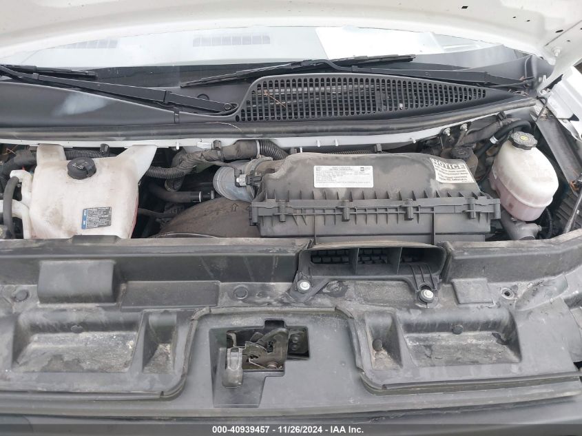 2022 GMC Savana Cutaway Work Van VIN: 1GDY7RFP4N1214400 Lot: 40939457