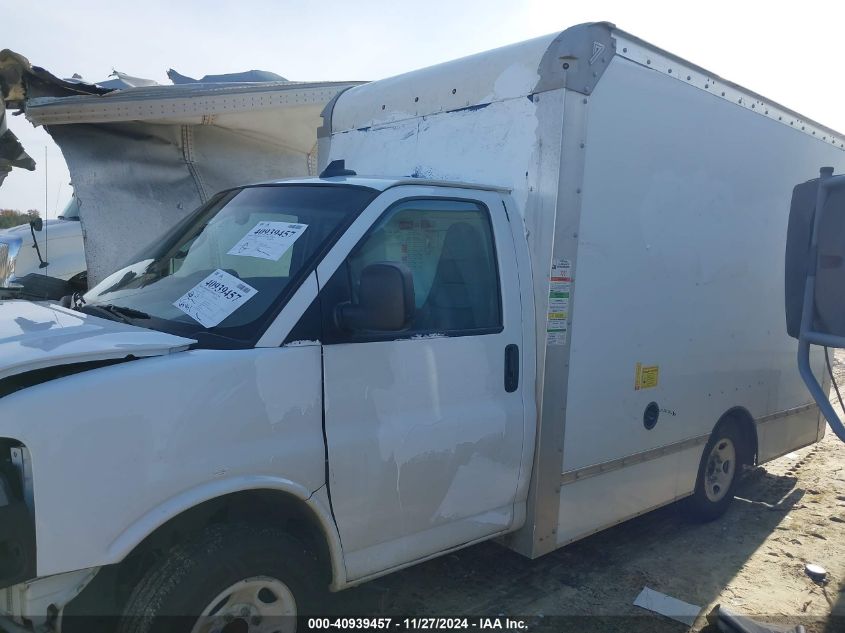 2022 GMC Savana Cutaway Work Van VIN: 1GDY7RFP4N1214400 Lot: 40939457