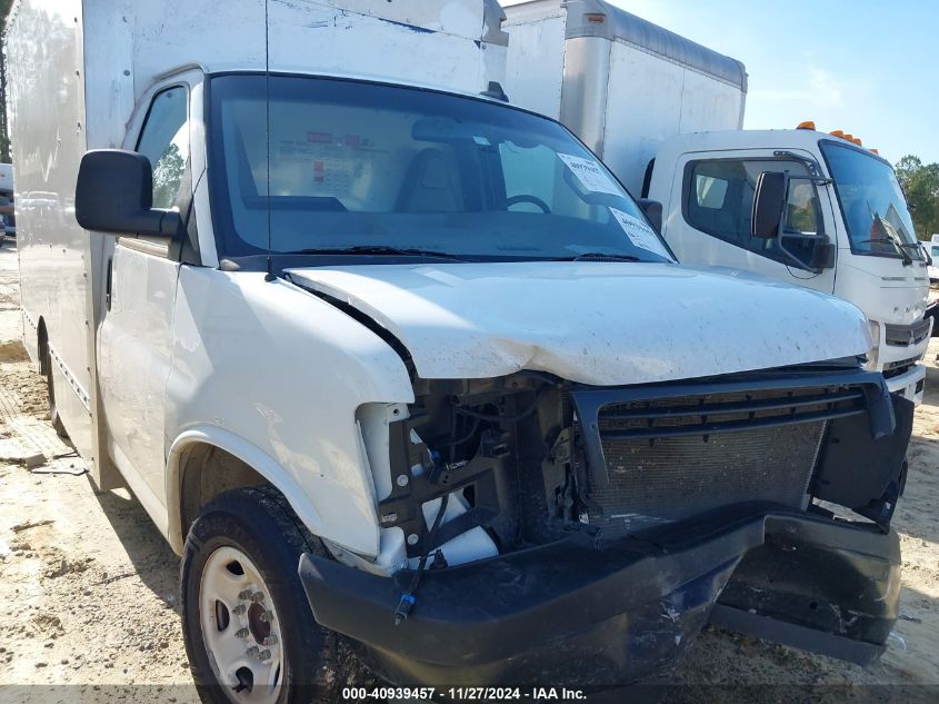 2022 GMC Savana Cutaway Work Van VIN: 1GDY7RFP4N1214400 Lot: 40939457