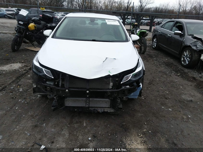 2017 CHEVROLET CRUZE VIN: 1G1BE5SM5H7160782