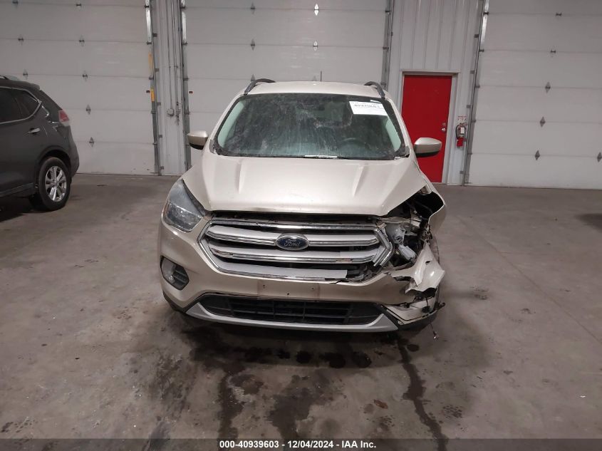 VIN 1FMCU9GD9JUA97736 2018 FORD ESCAPE no.12