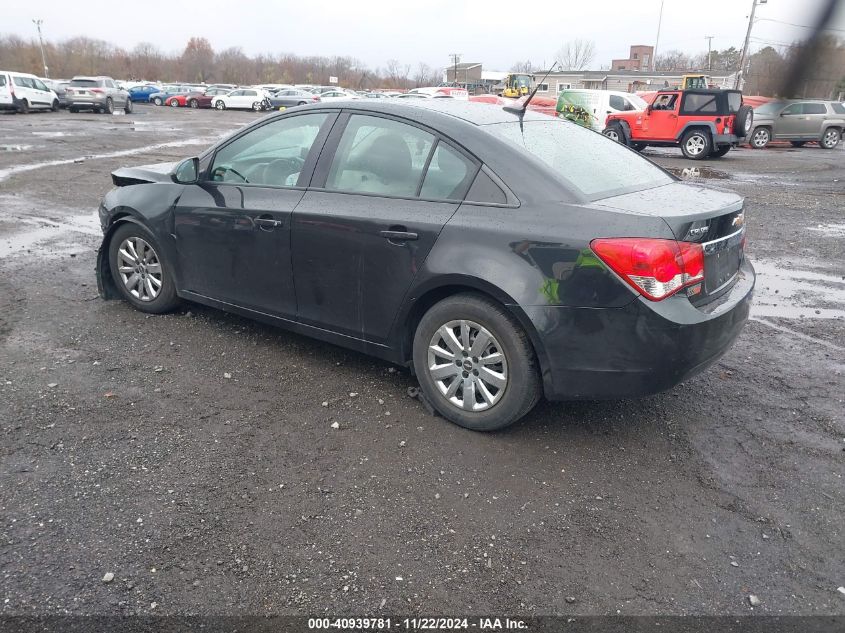 VIN 1G1PA5SH8E7406904 2014 Chevrolet Cruze, Ls Auto no.3