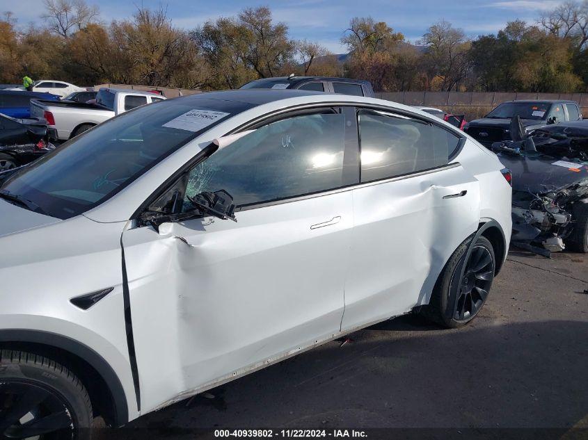 2021 Tesla Model Y Long Range Dual Motor All-Wheel Drive VIN: 5YJYGDEE3MF098586 Lot: 40939802