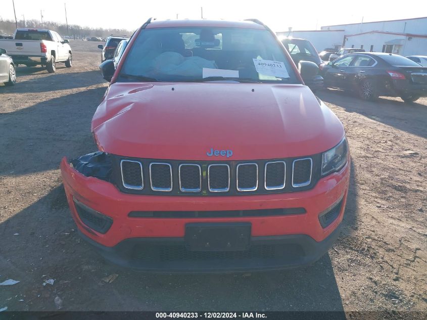 2018 Jeep Compass Sport 4X4 VIN: 3C4NJDAB4JT315690 Lot: 40940233