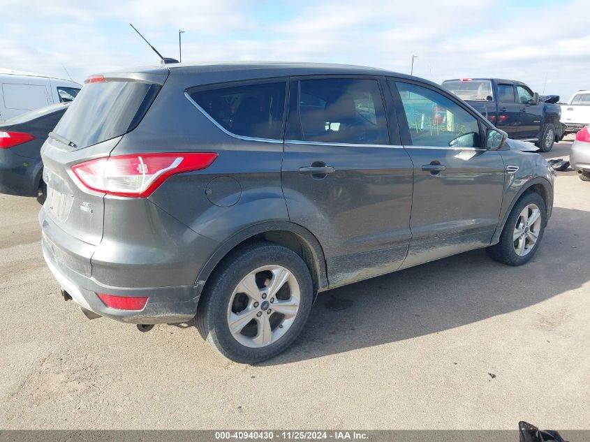 VIN 1FMCU9GXXGUA13913 2016 Ford Escape, SE no.4