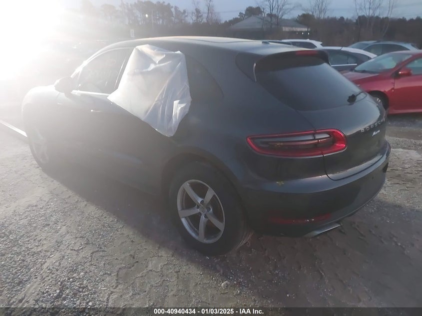 Vin: wp1aa2a54jlb06313, lot: 41430208, porsche macan 20183