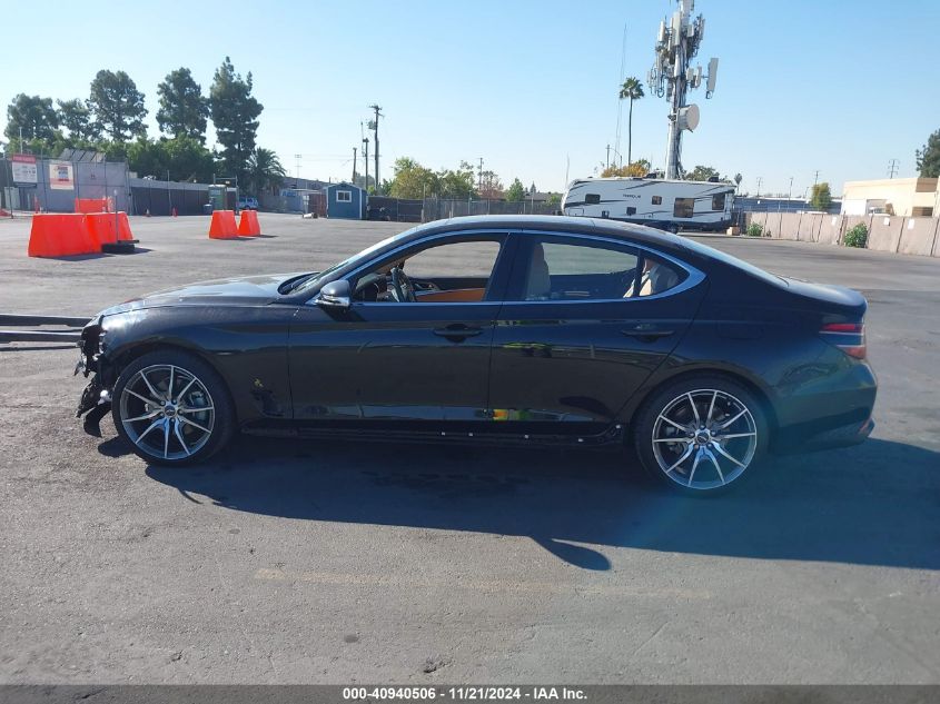 2022 GENESIS G70 2.0T RWD KMTG34TA5NU092337