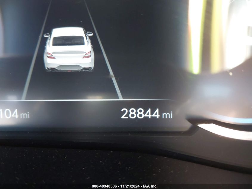 2022 GENESIS G70 2.0T RWD KMTG34TA5NU092337