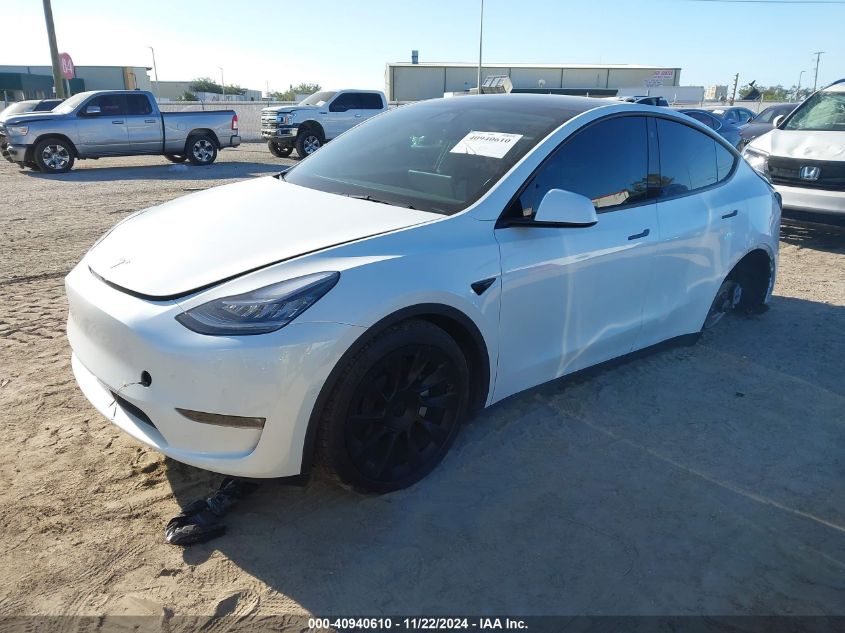 VIN 5YJYGDEE8MF115429 2021 Tesla Model Y, Long Rang... no.2