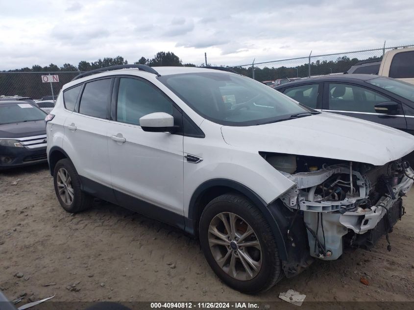 VIN 1FMCU0GD4JUC88914 2018 Ford Escape, SE no.13