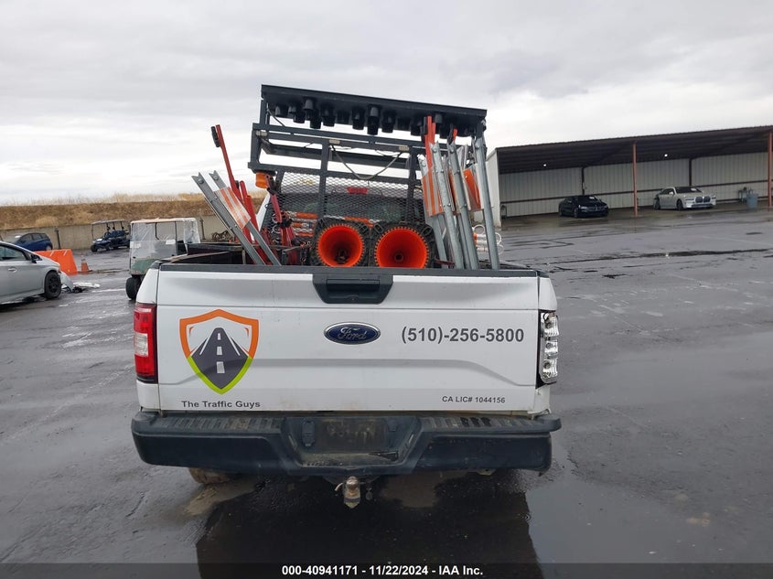 VIN 1FTMF1CB8JKE67045 2018 FORD F-150 XL