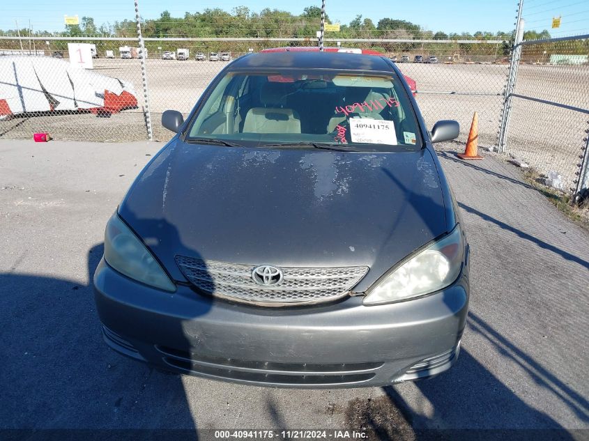 2004 Toyota Camry Le VIN: 4T1BE32KX4U891144 Lot: 40941175