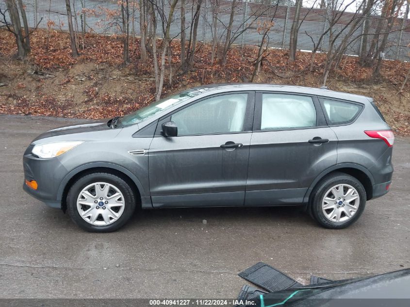 2015 Ford Escape S VIN: 1FMCU0F76FUC66271 Lot: 40941227