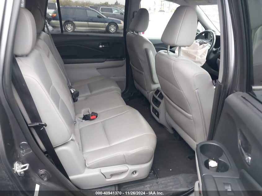 2016 HONDA PILOT TOURING - 5FNYF6H95GB051173