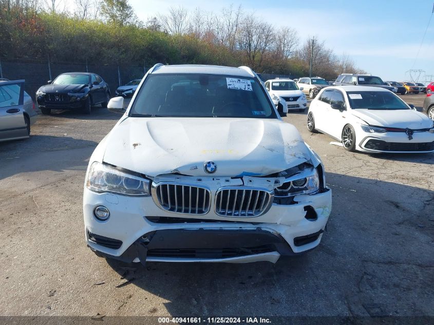 VIN 5UXWX9C35H0T18500 2017 BMW X3, Xdrive28I no.12