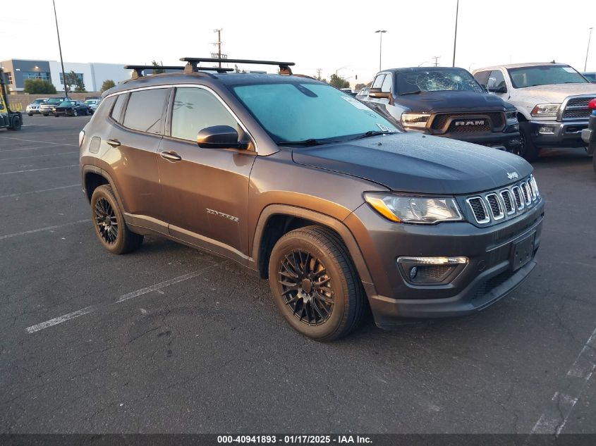 VIN 3C4NJDBB0KT713754 2019 Jeep Compass, Latitude 4X4 no.1