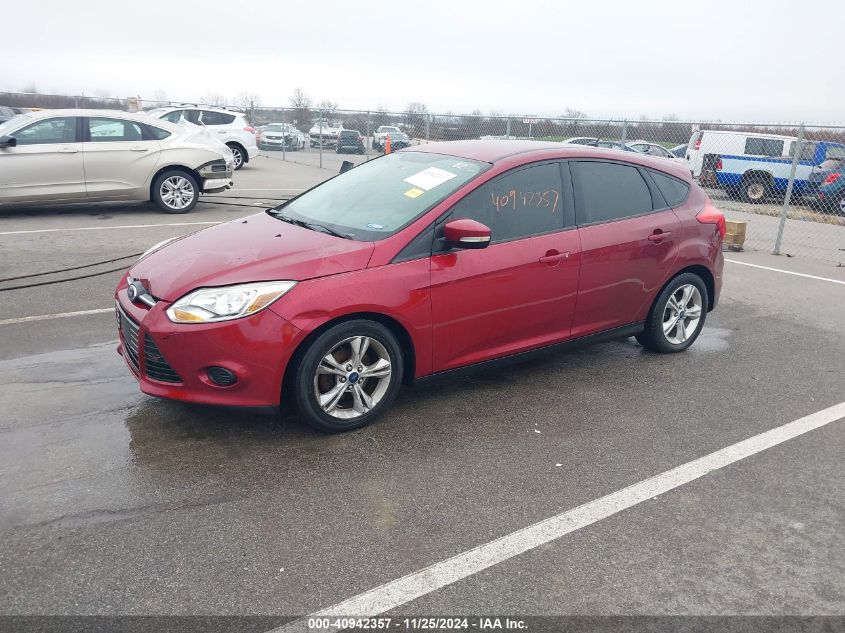 VIN 1FADP3K25EL438540 2014 FORD FOCUS no.2