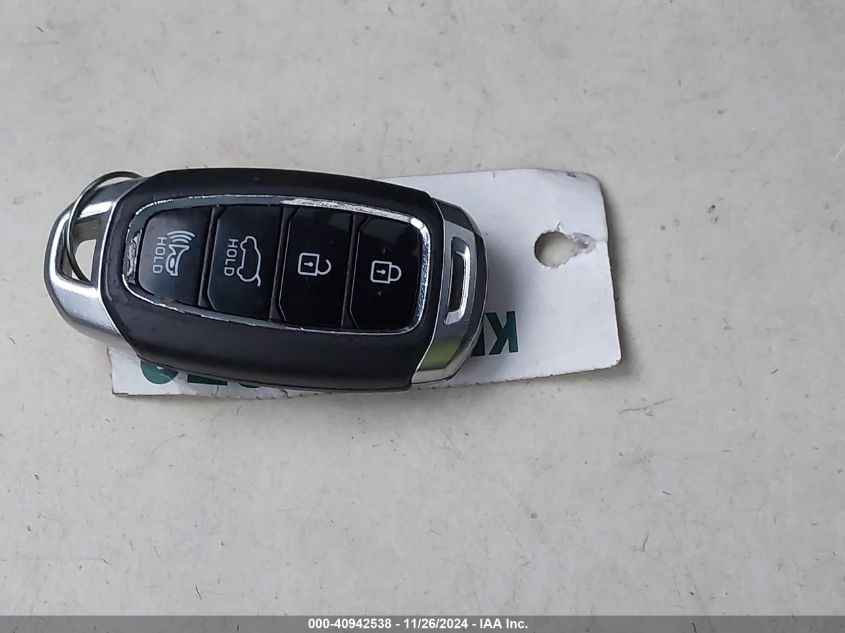 2020 HYUNDAI KONA SEL - KM8K2CAA9LU427391